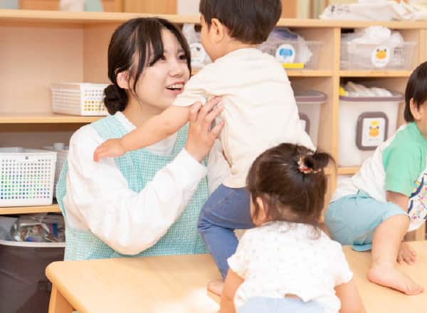 先生たちと園の様子